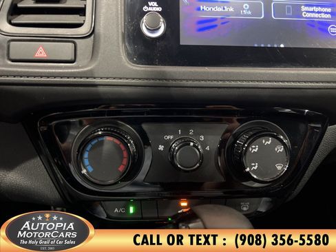 Used 2019 Honda HR-V Sport image 30