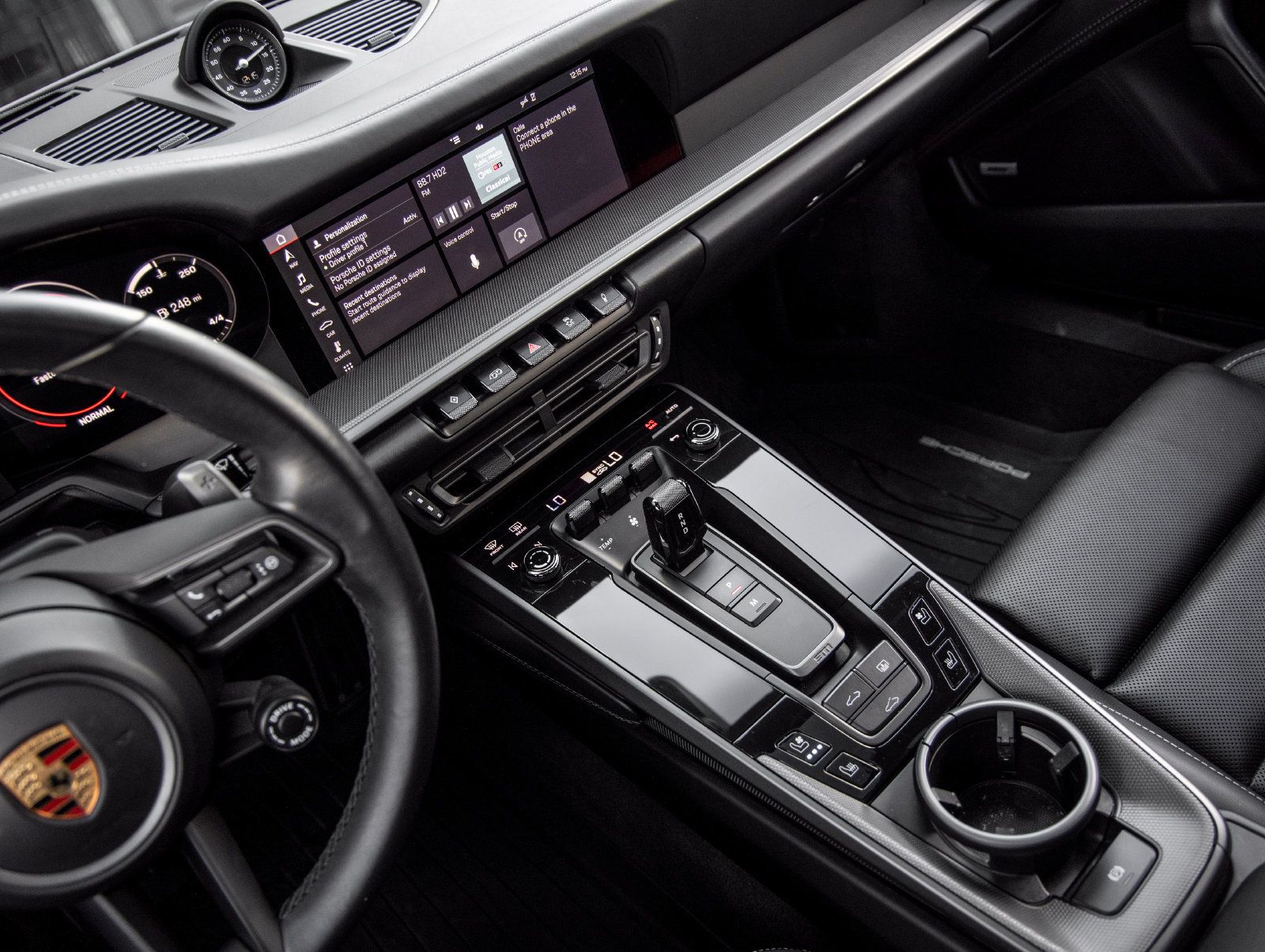 Certified 2020 Porsche 911 Carrera 4S AWD/4WD image 30