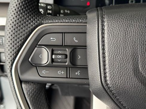 New 2025 Toyota Tacoma SR5 image 19