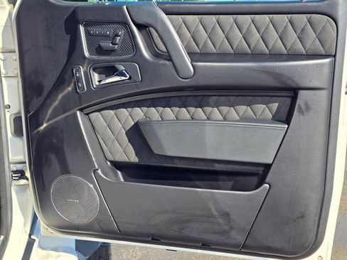 Used 2018 Mercedes-Benz G 550 Squared image 25