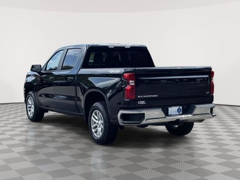 Used 2022 Chevrolet Silverado 1500 LT AWD/4WD image 8