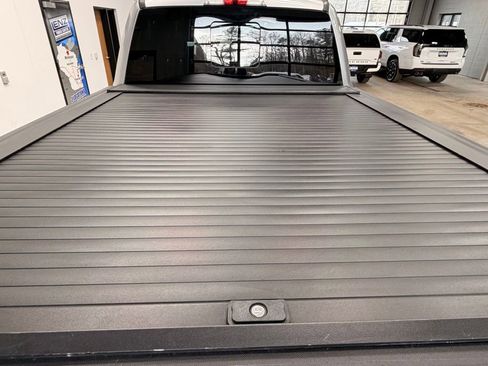 Used 2020 Ford F250 Lariat image 12