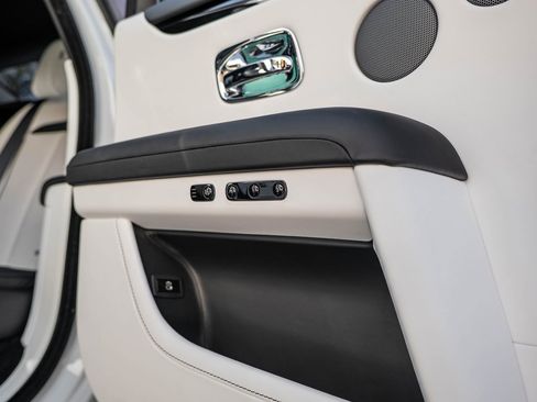 Certified 2022 Rolls-Royce Ghost image 30