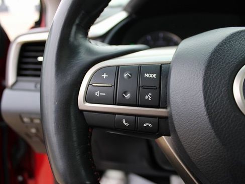 Used 2019 Lexus RX 350L Premium w/ Premium Package image 22