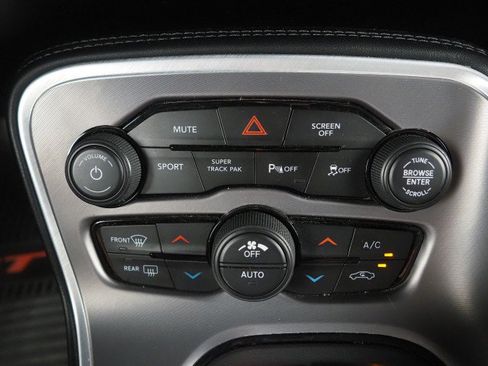 Used 2022 Dodge Challenger GT w/ Plus Package RWD image 30