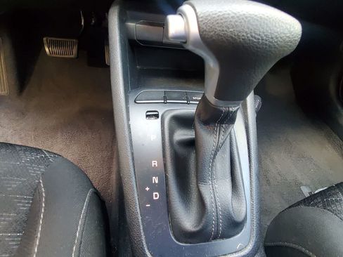 Used 2023 Kia Rio S FWD image 16