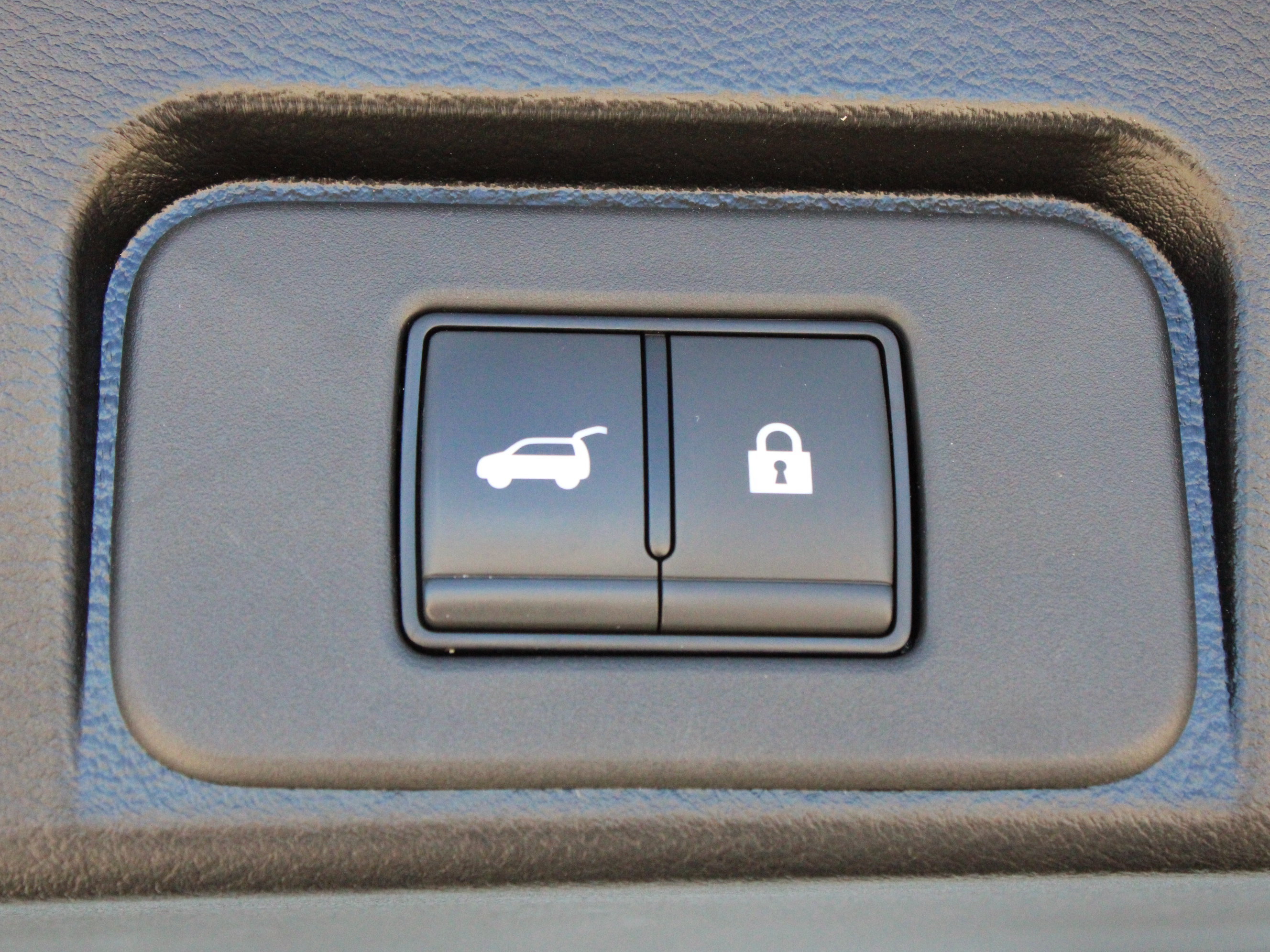 Used 2023 Nissan Rogue SV w/ SV Premium B Package AWD/4WD image 37