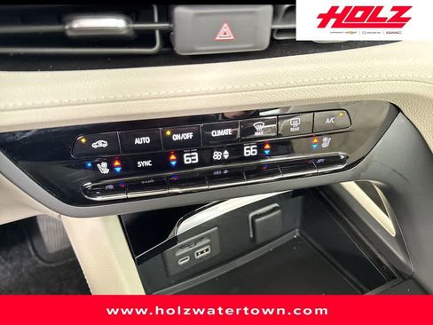 Certified 2023 Buick Envision Avenir AWD/4WD image 14