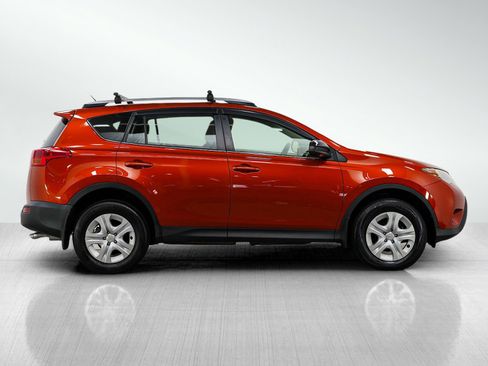 Used 2015 Toyota RAV4 LE image 6