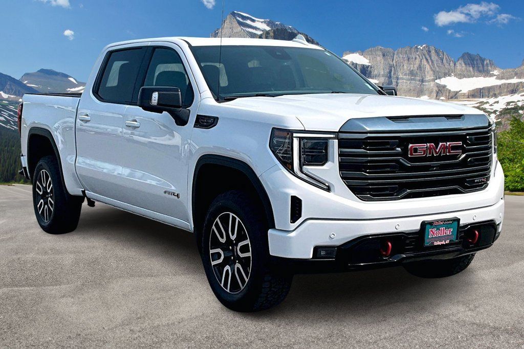 Used 2024 GMC Sierra 1500 AT4 w/ AT4 Preferred Package AWD/4WD image 12