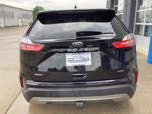 Used 2023 Ford Edge SEL w/ Convenience Package AWD/4WD image 11