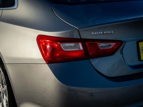 Used 2024 Chevrolet Malibu LT image 8