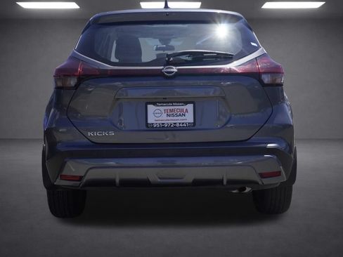 Used 2024 Nissan Kicks S FWD image 5