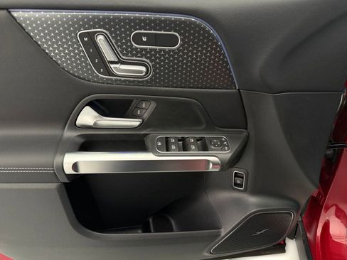New 2026 Mercedes-Benz GLB 35 AMG 4MATIC image 11