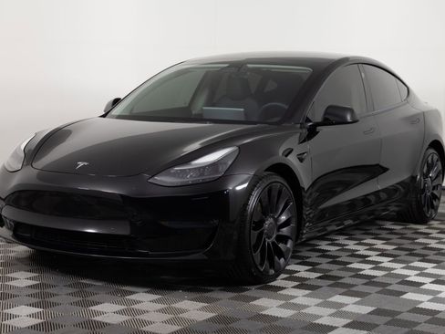 Used 2022 Tesla Model 3 Performance AWD/4WD image 2
