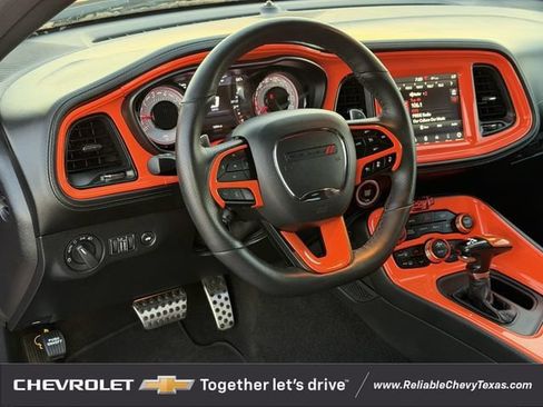 Used 2022 Dodge Challenger R/T Scat Pack RWD image 13