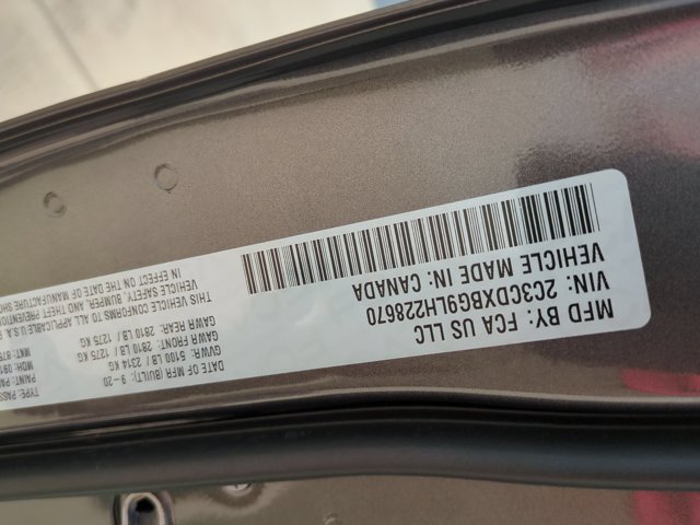Used 2020 Dodge Charger SXT w/ Blacktop Package RWD image 15