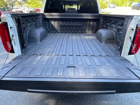 Used 2023 GMC Sierra 1500 Denali w/ Denali Reserve Package AWD/4WD image 24
