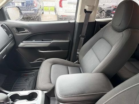 Used 2022 Chevrolet Colorado LT w/ LT Convenience Package RWD image 20