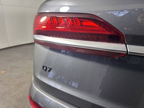Certified 2025 Audi Q7 3.0T Premium Plus w/ Premium Plus Package image 17