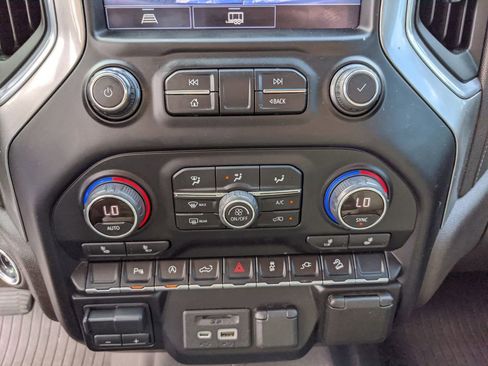 Used 2021 Chevrolet Silverado 1500 LT w/ All Star Edition Plus image 25