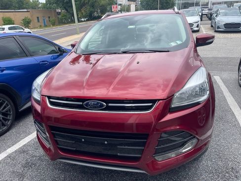 Used 2016 Ford Escape Titanium AWD/4WD image 2