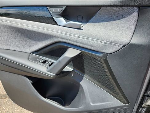 New 2026 Volkswagen Tiguan S AWD/4WD image 21