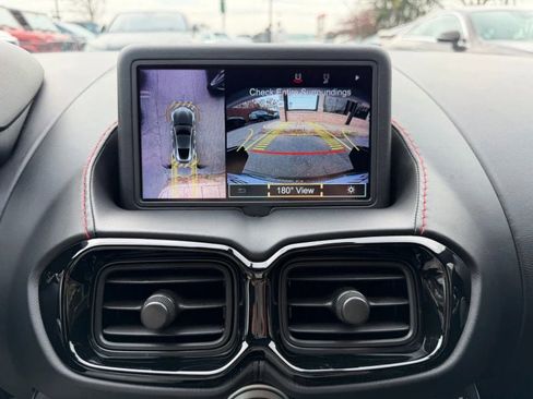 Used 2019 Aston Martin V8 Vantage Coupe image 28