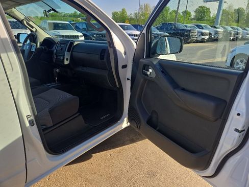 Used 2012 Suzuki Equator Sport AWD/4WD image 65