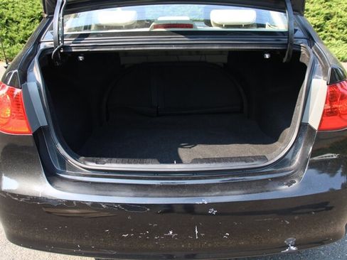 Used 2007 Hyundai Elantra GLS FWD image 16