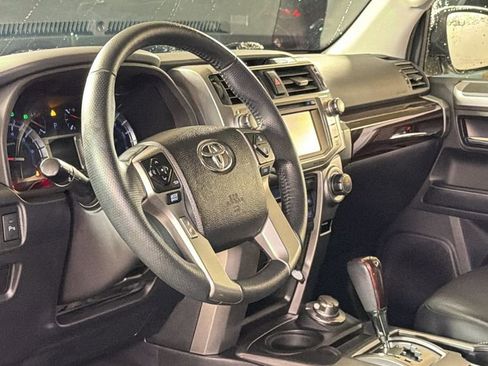 Used 2018 Toyota 4Runner Limited image 22