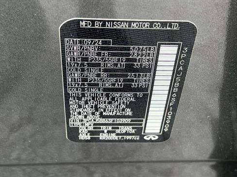 Certified 2025 INFINITI QX50 Luxe AWD/4WD image 30