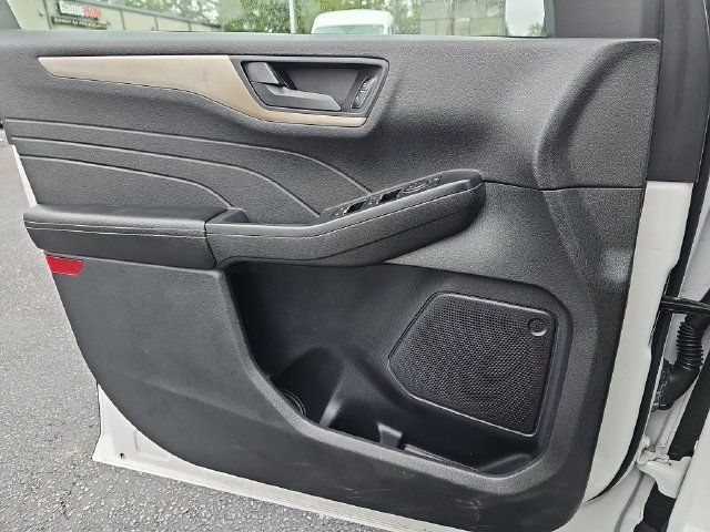 Used 2022 Ford Escape SE w/ Convenience Package FWD image 31