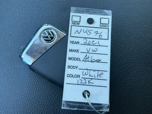 Used 2021 Volkswagen Atlas SEL AWD/4WD image 43