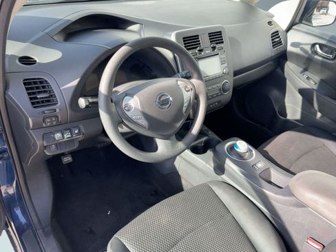 Used 2017 Nissan Leaf S w/ Charge Package image 4