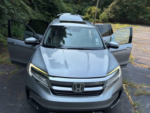 Used 2019 Honda Pilot Elite image 33
