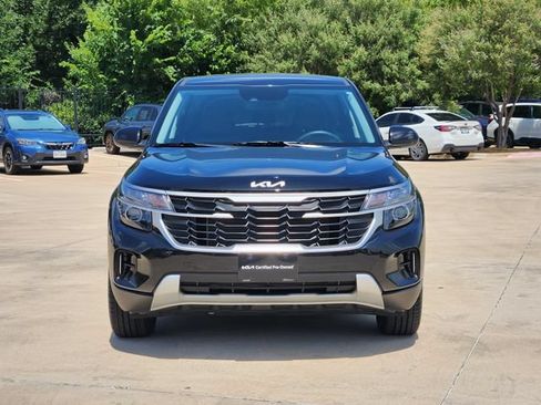Certified 2026 Kia Seltos LX FWD image 2