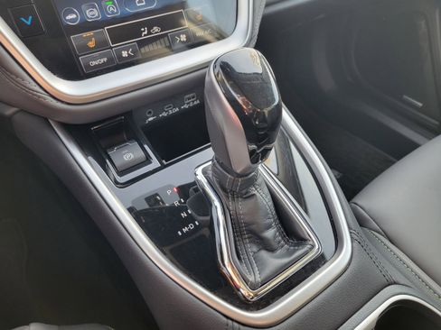 Certified 2024 Subaru Outback Onyx Edition image 19