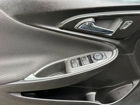 Used 2023 Chevrolet Malibu LT image 11