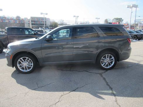 Used 2023 Dodge Durango GT image 2