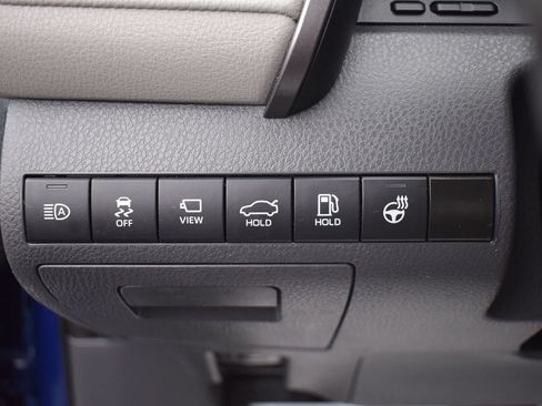 Used 2023 Toyota Camry XSE w/ Navigation Package FWD image 15