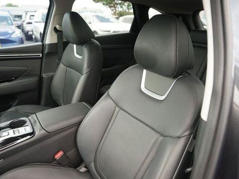 Used 2023 Hyundai Tucson Limited FWD image 10