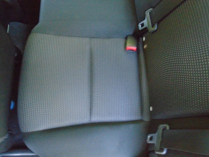 Used 2013 MAZDA MAZDA3 i SV FWD image 18
