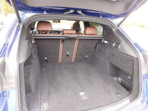 Used 2023 Alfa Romeo Stelvio Ti image 7