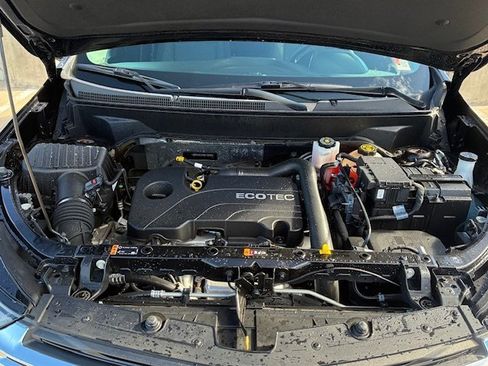 Used 2022 Chevrolet Equinox LT image 6