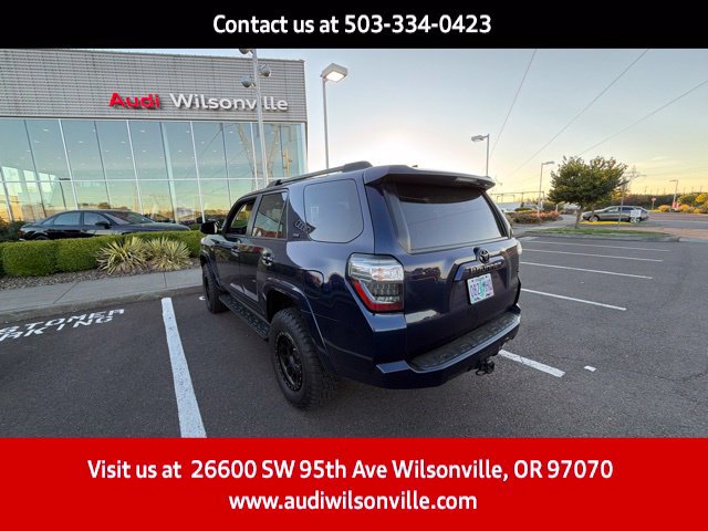 Used 2018 Toyota 4Runner SR5 AWD/4WD image 5