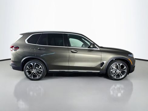 New 2026 BMW X5 xDrive40i AWD/4WD image 8