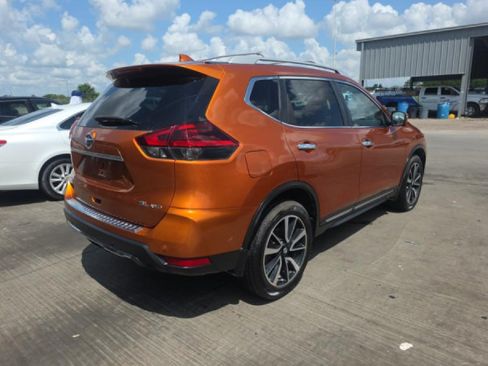 Used 2019 Nissan Rogue SL AWD/4WD image 3