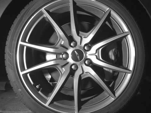 Used 2025 Genesis G70 2.5T image 15