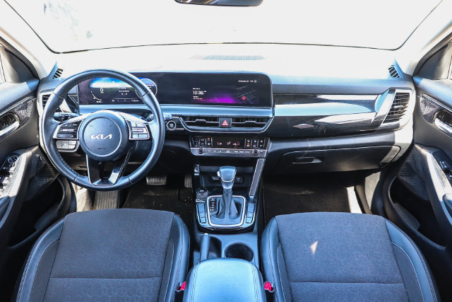 Used 2024 Kia Seltos S FWD image 13